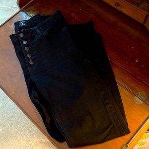 Black skinny jeans by JustBlack